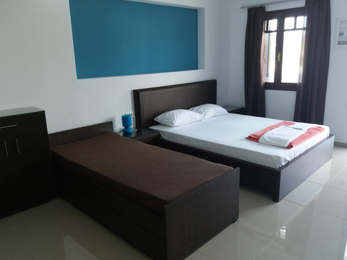 Manos Apartments Agios Nikolaos Buitenkant foto
