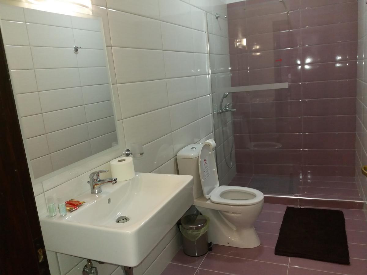 Manos Apartments Agios Nikolaos Buitenkant foto