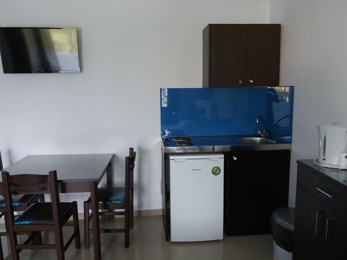 Manos Apartments Agios Nikolaos Buitenkant foto