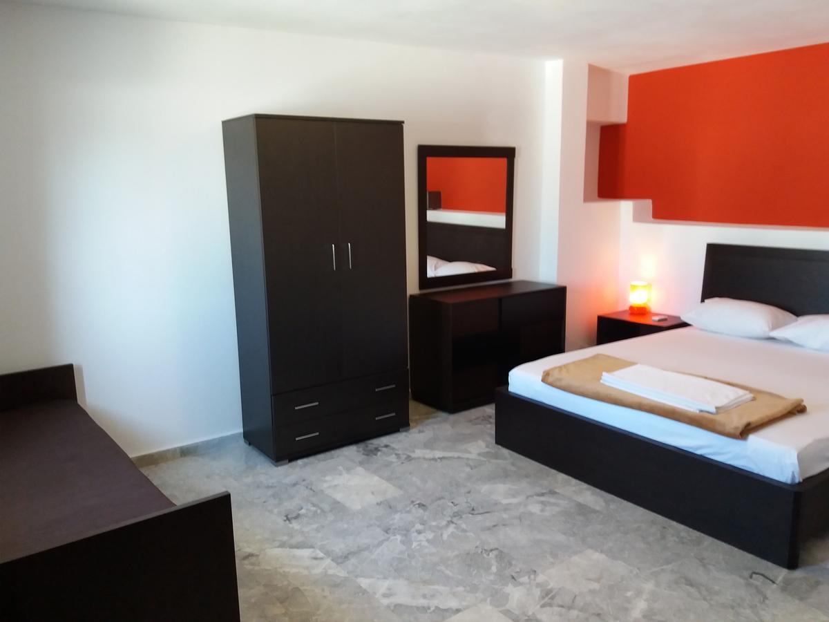 Manos Apartments Agios Nikolaos Buitenkant foto